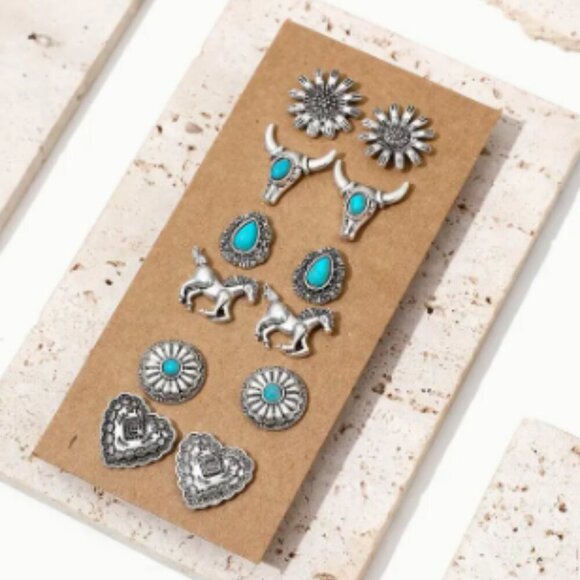 Set of Five Pairs of Stud Earrings - Western Style - Cowgirl - NEW - Picture 2 of 3